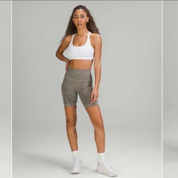 Lululemon Wunder Train High-Rise Short 8" Thread Dye Rover Black - Picture 3 of 9